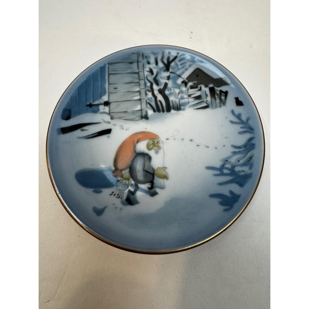 Bing & Grondahl B&G Denmark Harald Wiberg Gnome Nisse Winter Plate‎ 3505/5709
